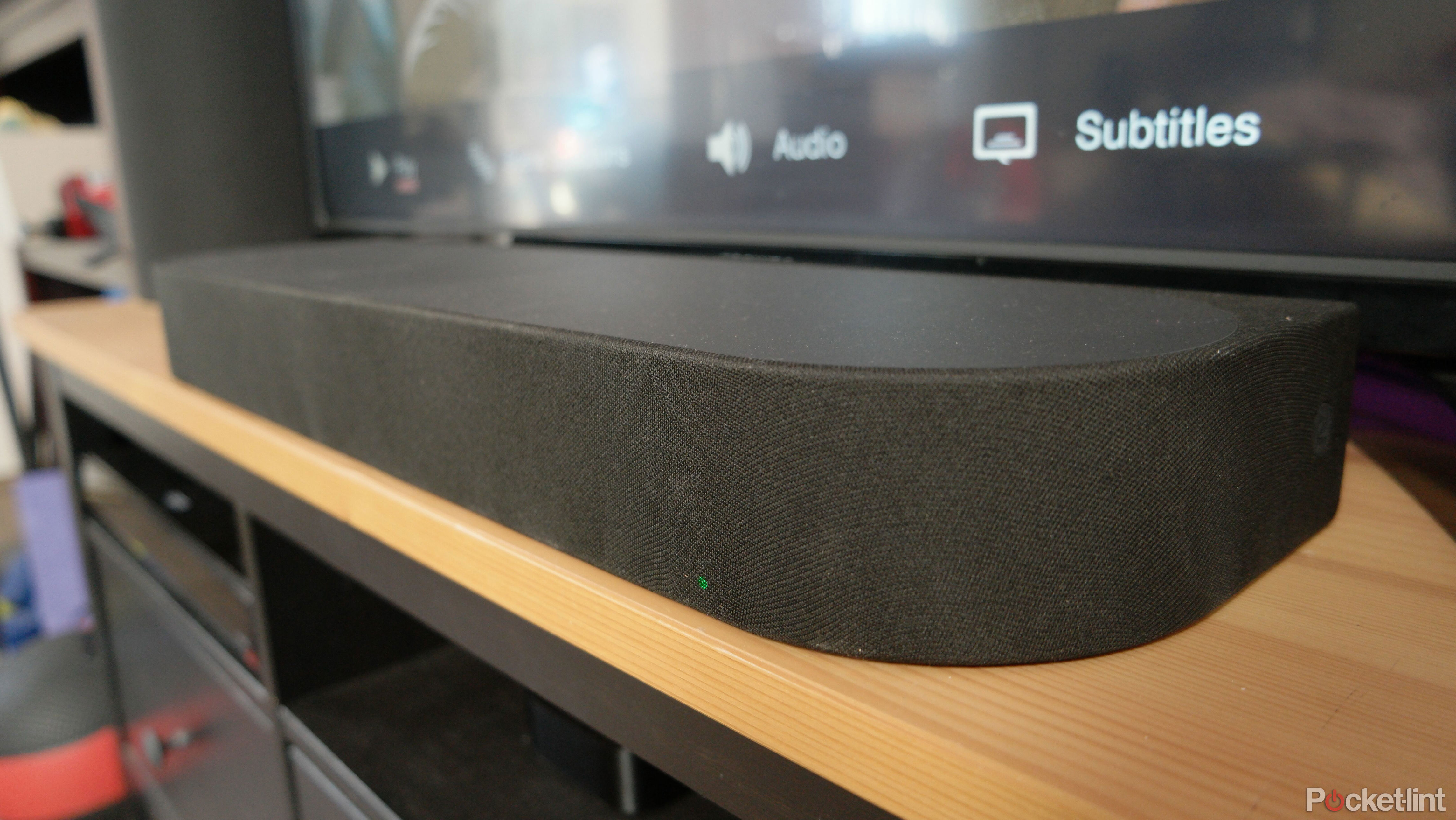 4 reasons a soundbar is better for your home theater than traditional ...
