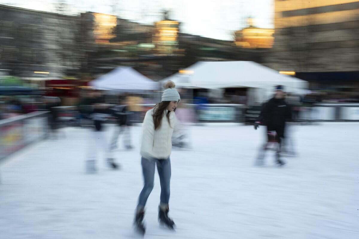 Popular holiday ice rink in Lexington's Triangle Park won't open this year
