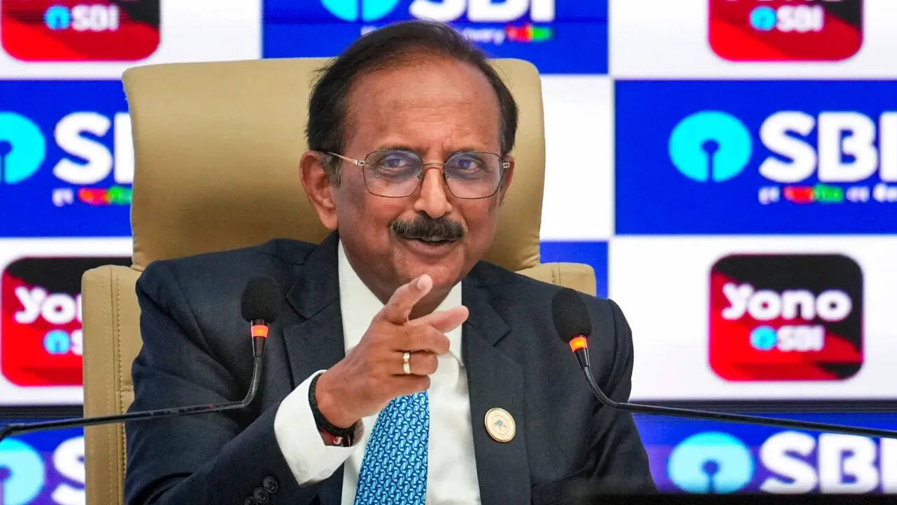 Expect rates to increase by 50bps in Dec: SBI chief