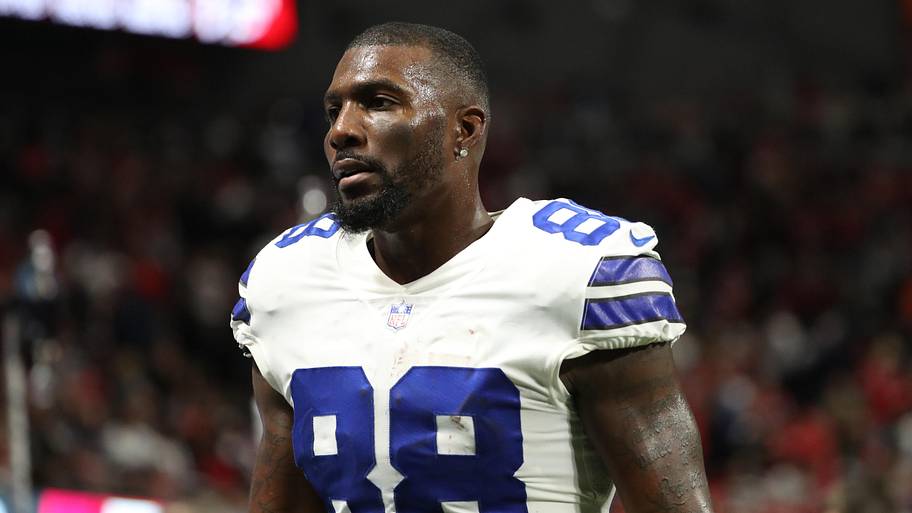 Cowboys legend Dez Bryant threatens teen, slaps phone out of hand in ...