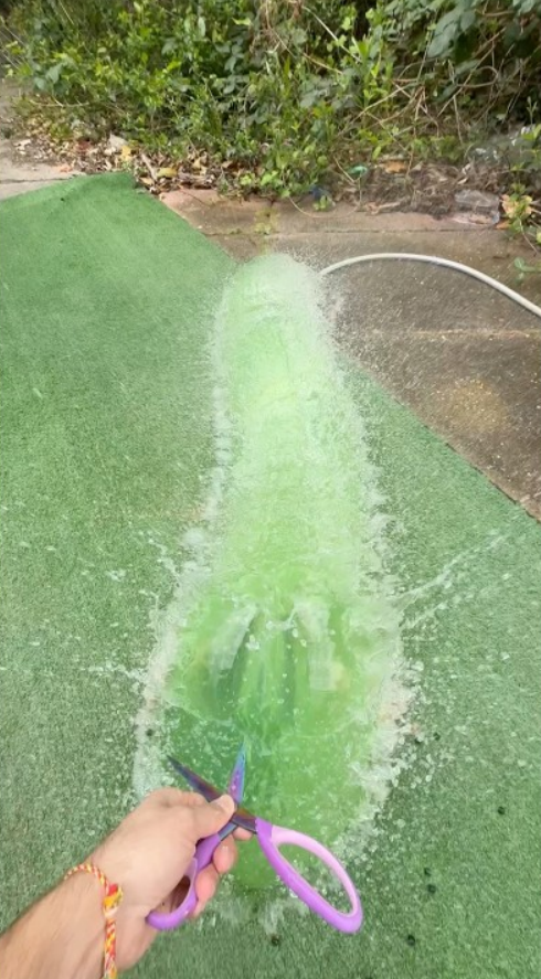 Neon snake burst pops in seconds in a satisfying showdown