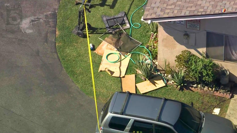 Person injured when oxygen tank explodes at Los Angeles County home