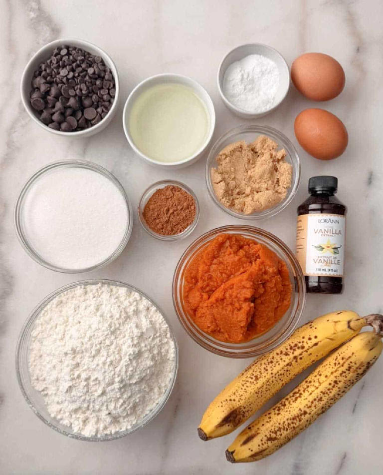 Pumpkin banana bread with chocolate chips