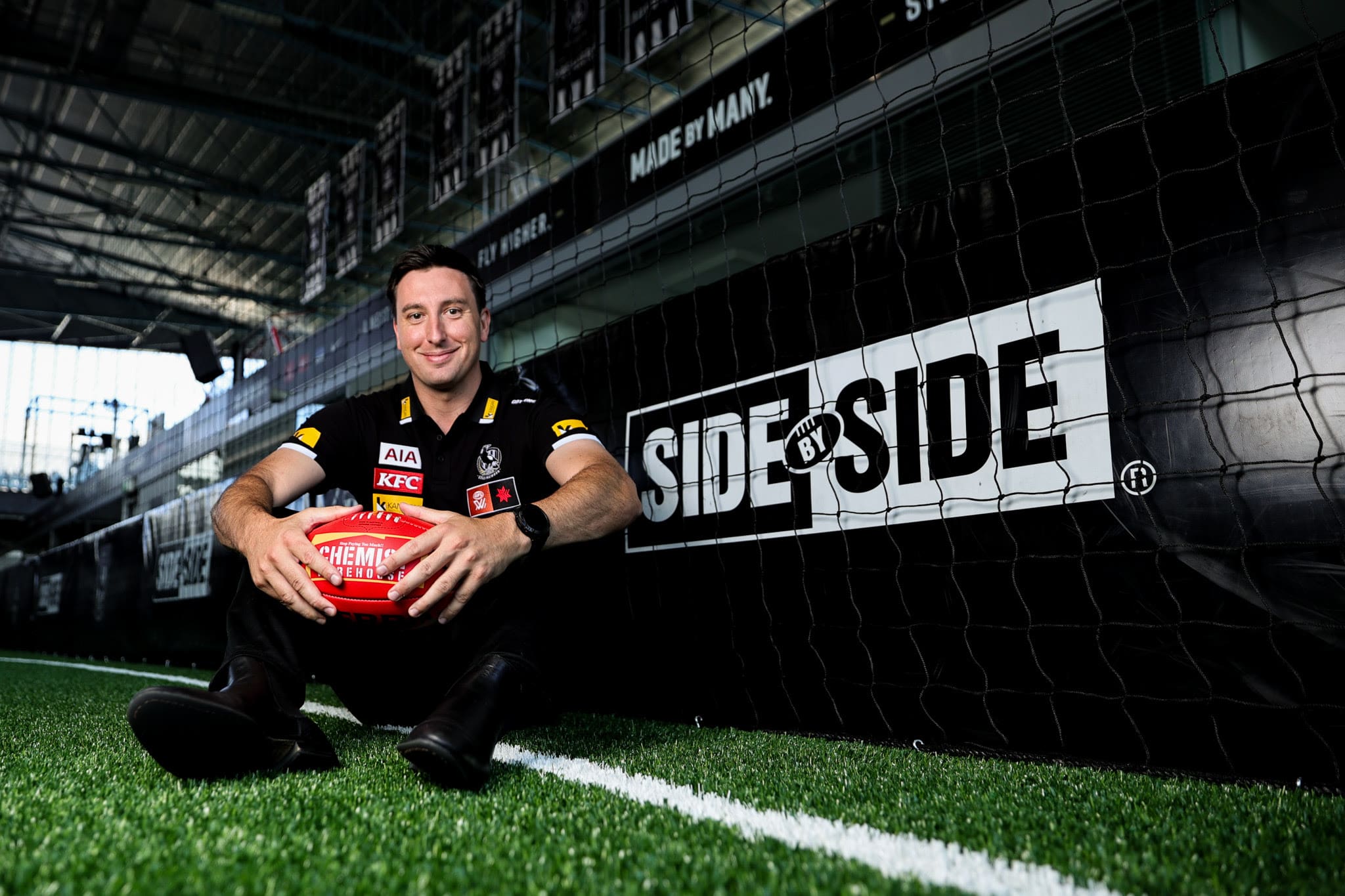 Collingwood AFLW coach to stand down following tumultuous season