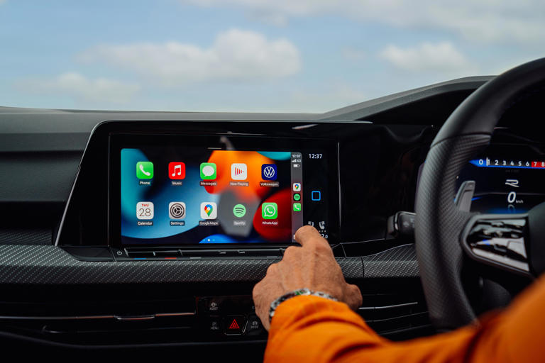 Australian drivers want physical buttons back as touchscreens linked to ...