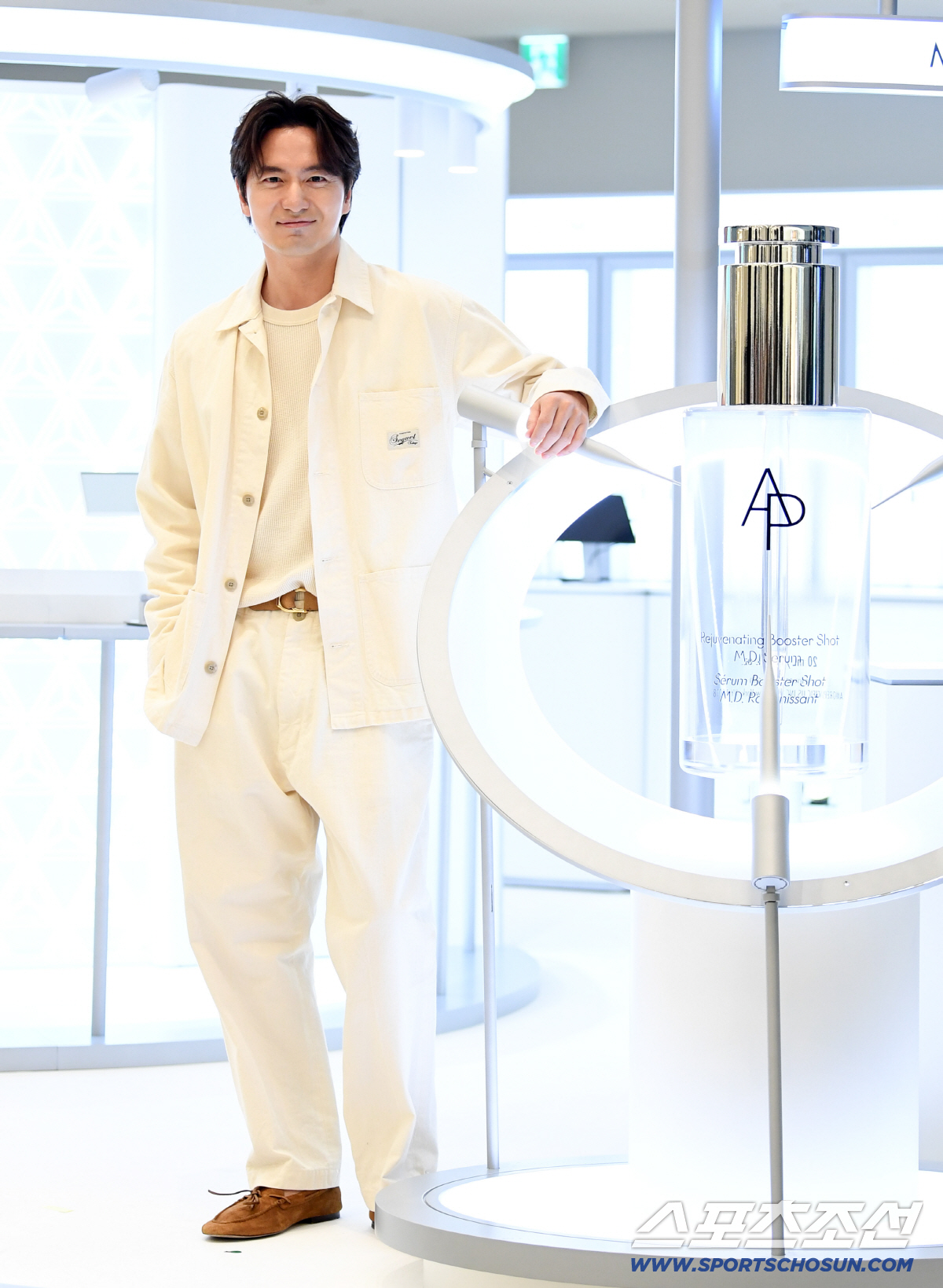 Lee Jin-wook's looks that melt women's hearts