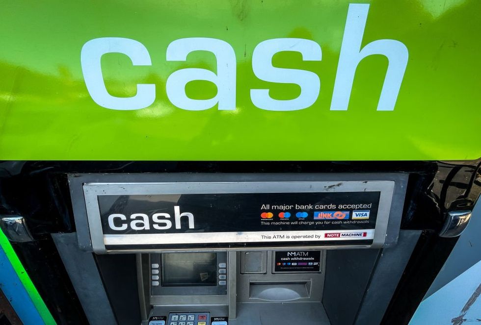 Britons scramble to withdraw cash from ATMs after Labour issues 'Be ...