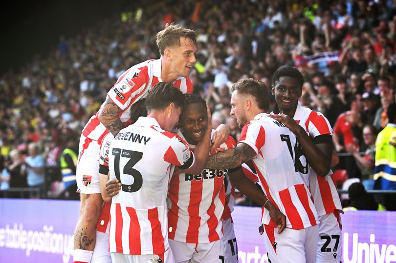 Mark Robins doesn't want easy option as Stoke City try to get back on ...