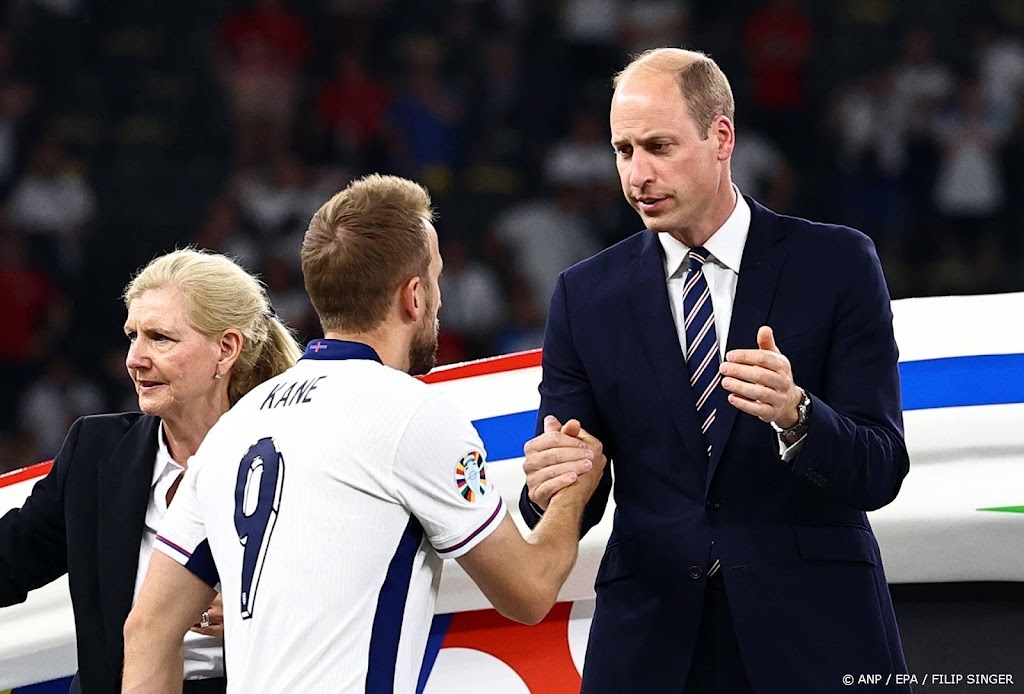 Prins William prijst Harry Kane na winst Ballon d'Or
