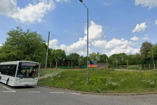 Decision made on plan for 61 shipping containers at roundabout near ...