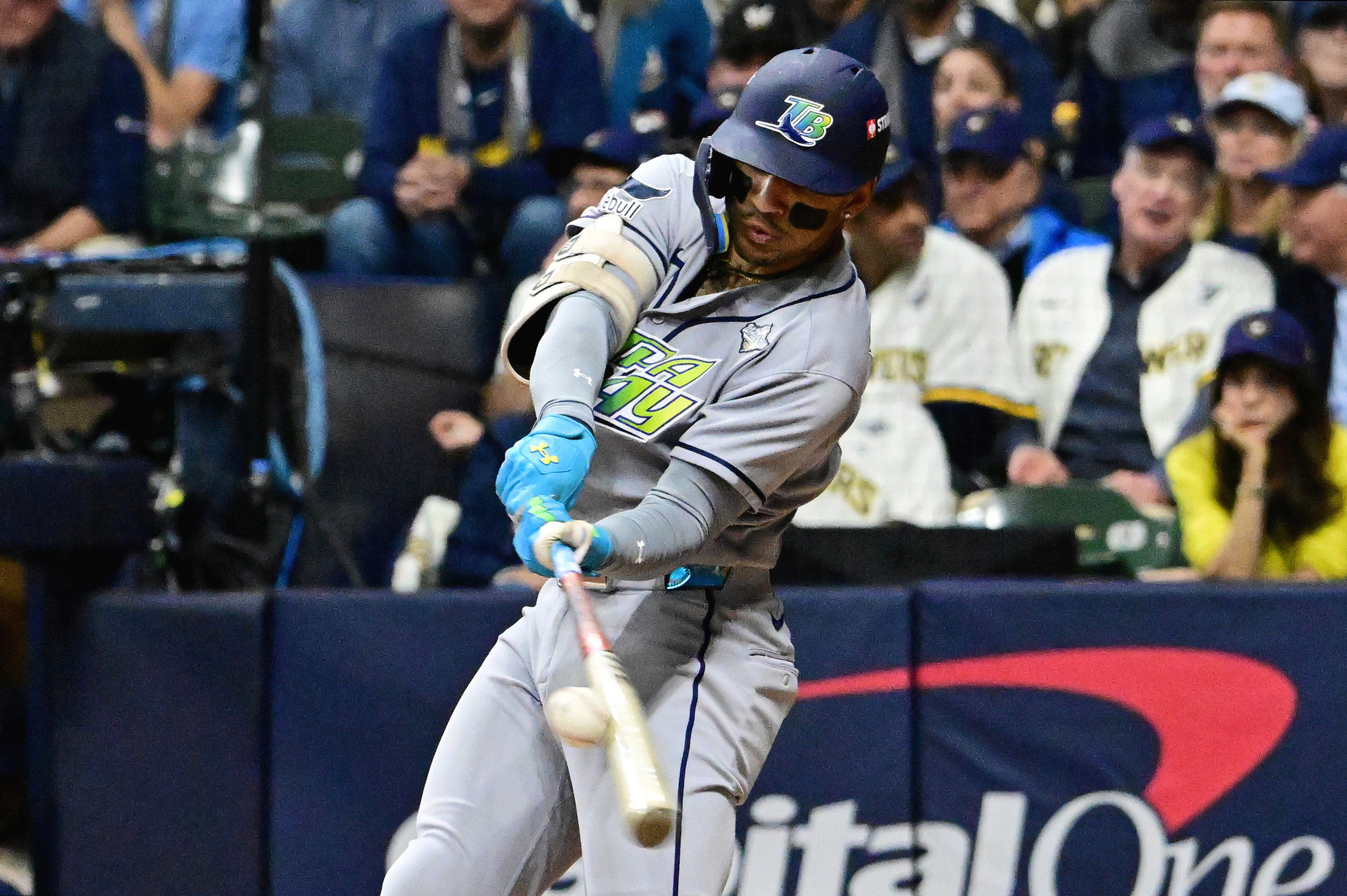 Victor Mesa Jr. costs the Rays a run with outfield blunder in Game 3