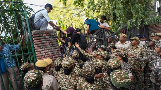 Jamia Milia Islamia to resume student union elections, but protests ...