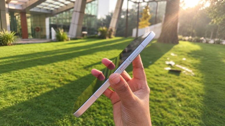 Redmi Turbo 5 review: Big battery, powerful gaming and premium design ...
