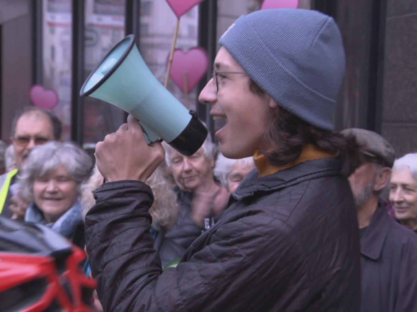 Le procès climatique de 15 jeunes contre le fédéral s’ouvre à Vancouver