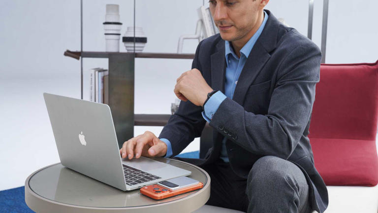 Turn meetings into deliverables with the Comu Action Pro