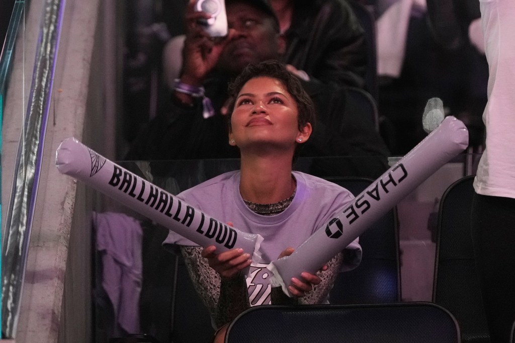 Valkyries one win from WNBA crown after shutting down Dream in Game 5