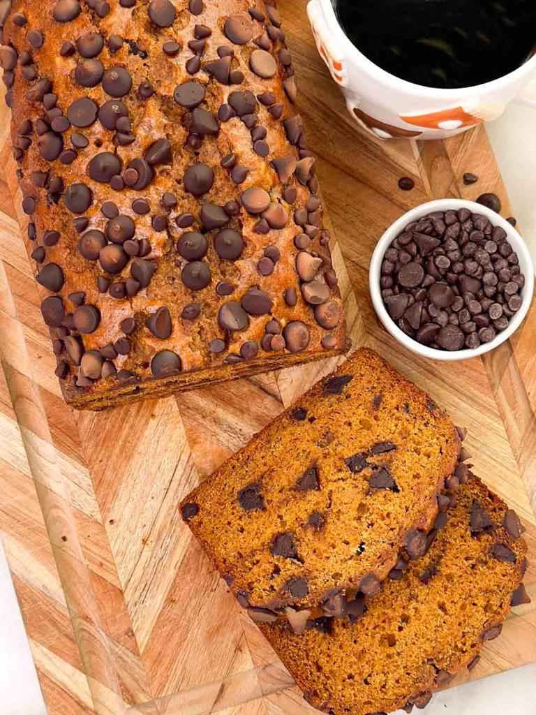 Pumpkin banana bread with chocolate chips