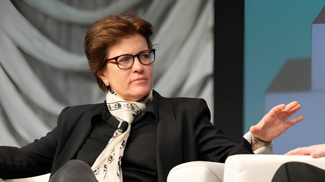 Kara Swisher on the runaway tech bros and scandalous CBS - The Joy Reid ...