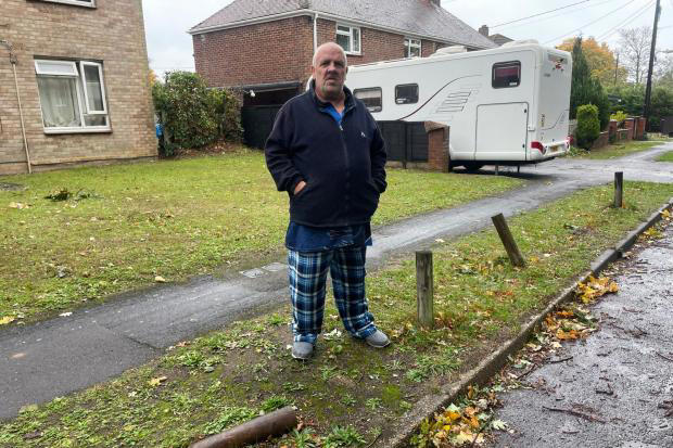Hampshire man 'fed up' as school-run parking blocks paths and 'ruins' grass