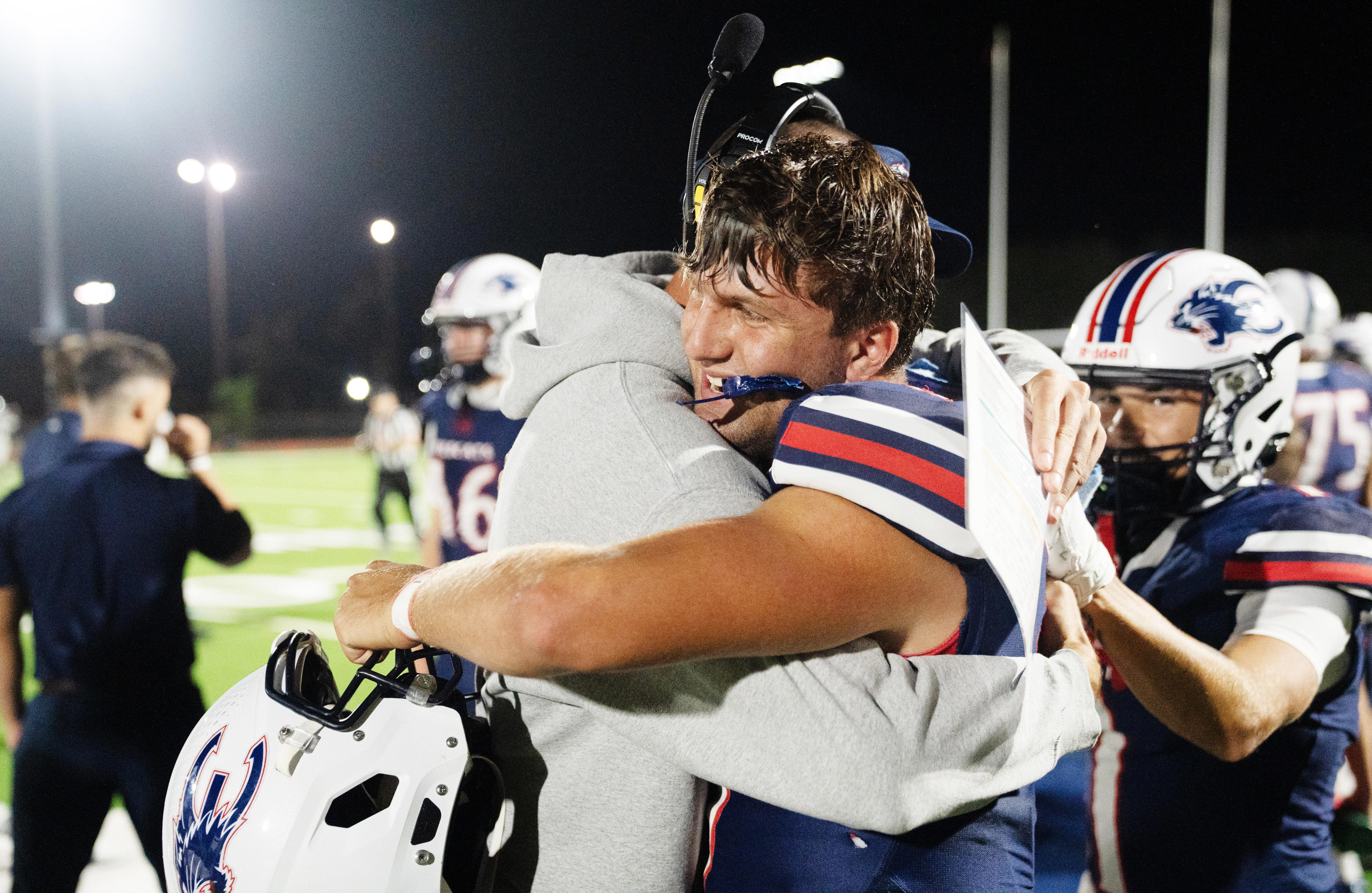 Estero's Maddox Stewart sets Lee County records for passing touchdowns