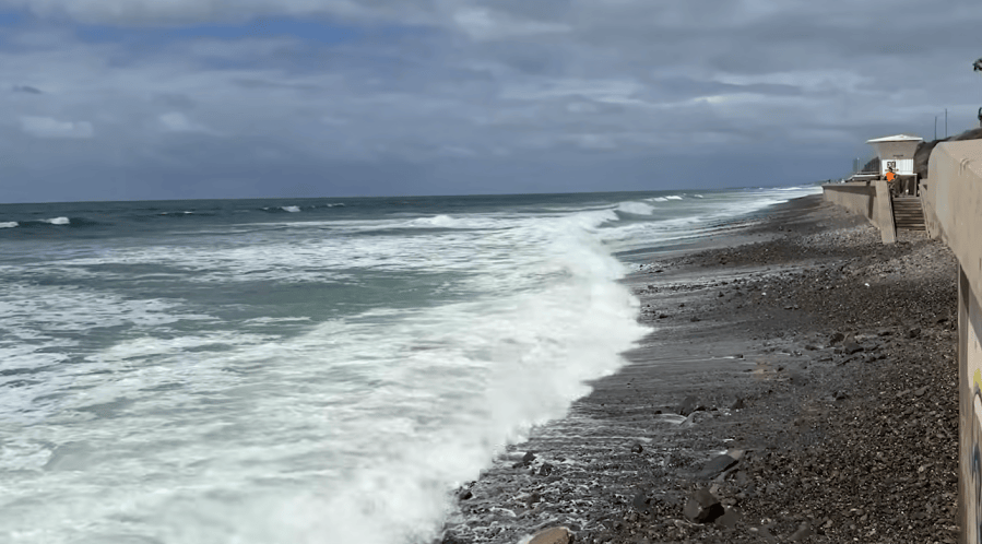 Kelvin wave brings unusual high tides and erosion to San Diego coast