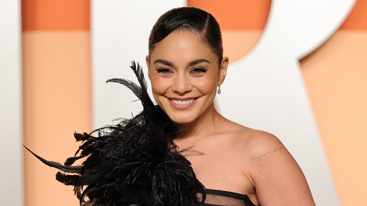 Vanessa Hudgens teases new music, shares photo & video from recording ...