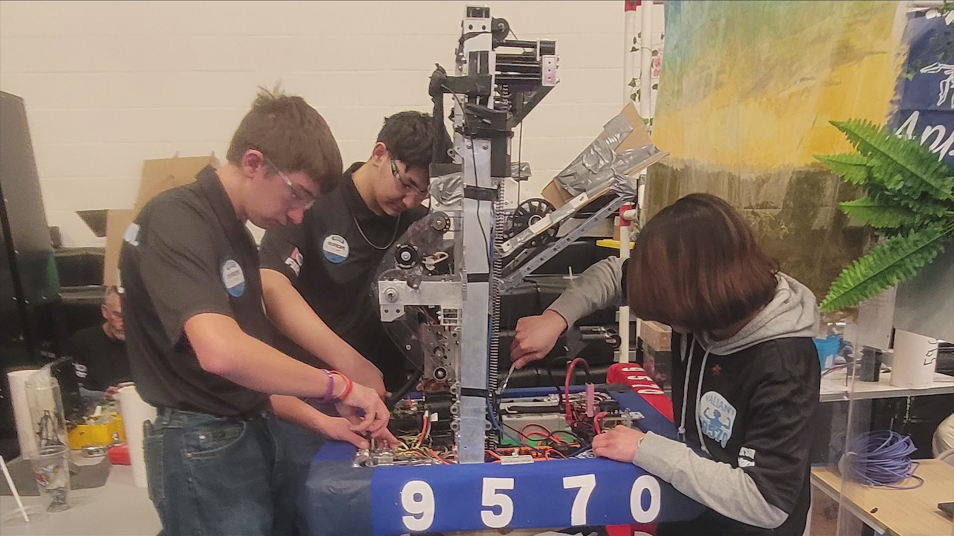 Emerson-Hubbard School robotics club awarded grant