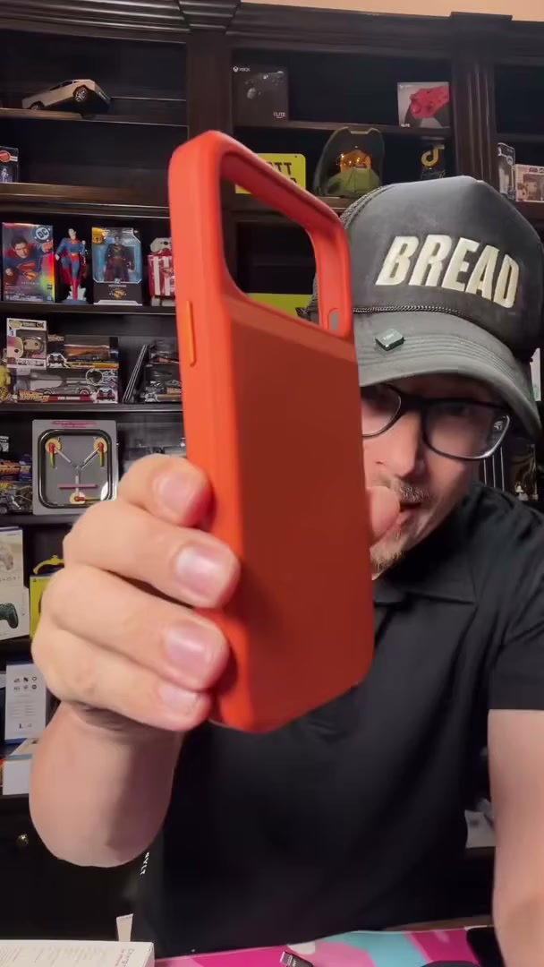 PinkBird charging case - this phone has a built-in power bank in it