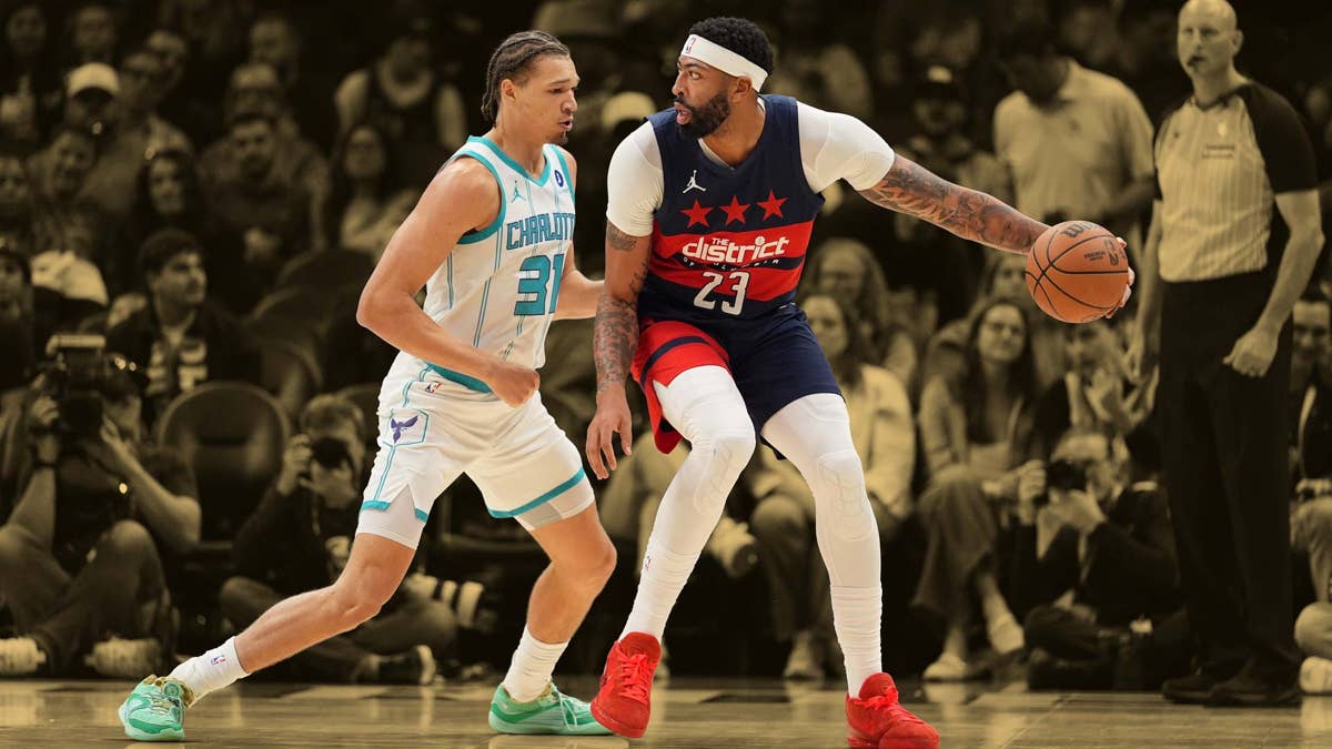 Anthony Davis allays fears of hand injury during game against Hornets ...