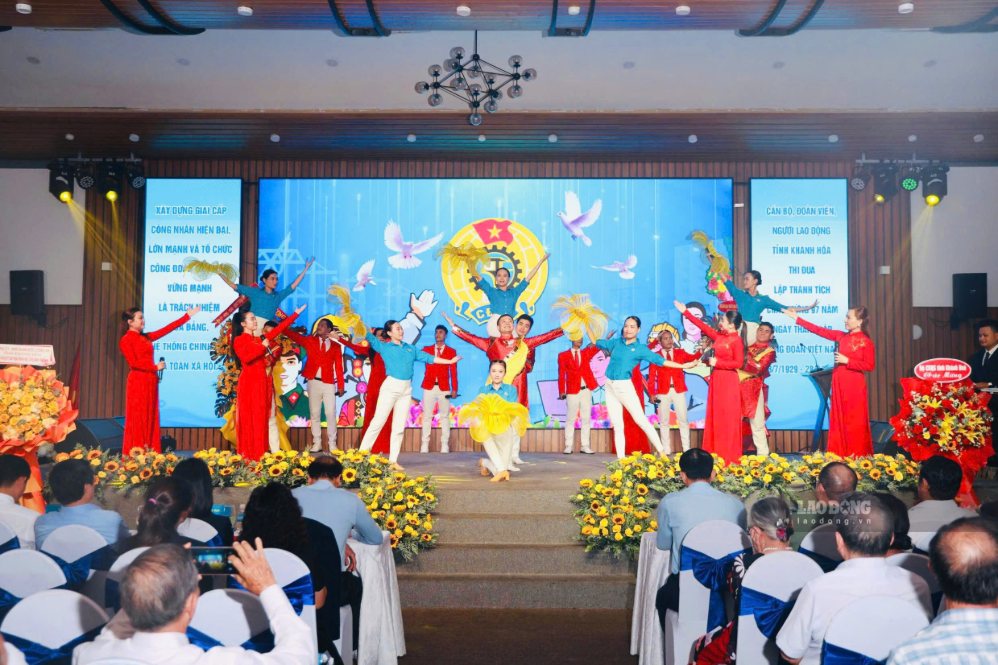Công đoàn Khánh Hòa phát động hưởng ứng Ngày Văn hóa Việt Nam 2026