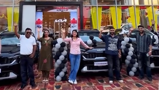 Pharma CEO gives SUVs to 4 employees as Diwali gift 'for their hardwork ...