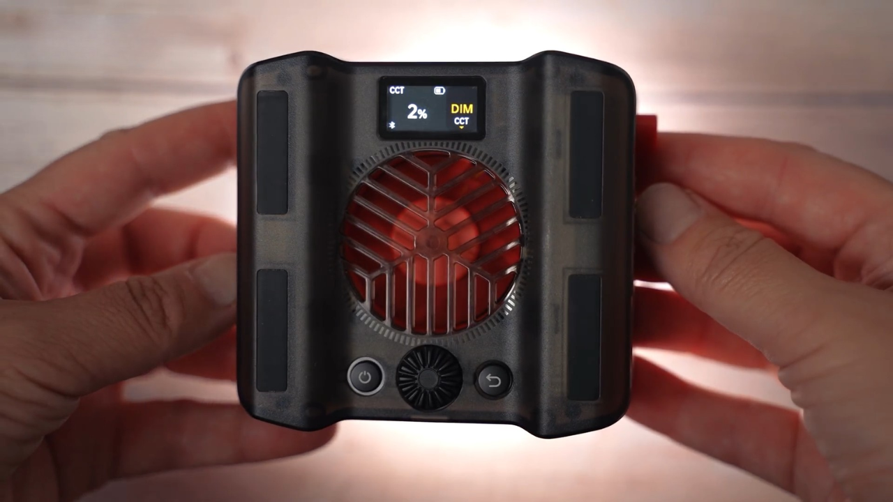 GODOX ML40Bi compact lighting for smartphone filmmaking