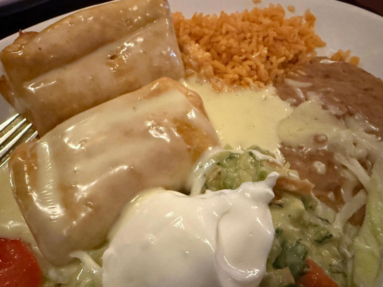 New restaurant serves tasty array of classic Mexican dishes | Grub Scout