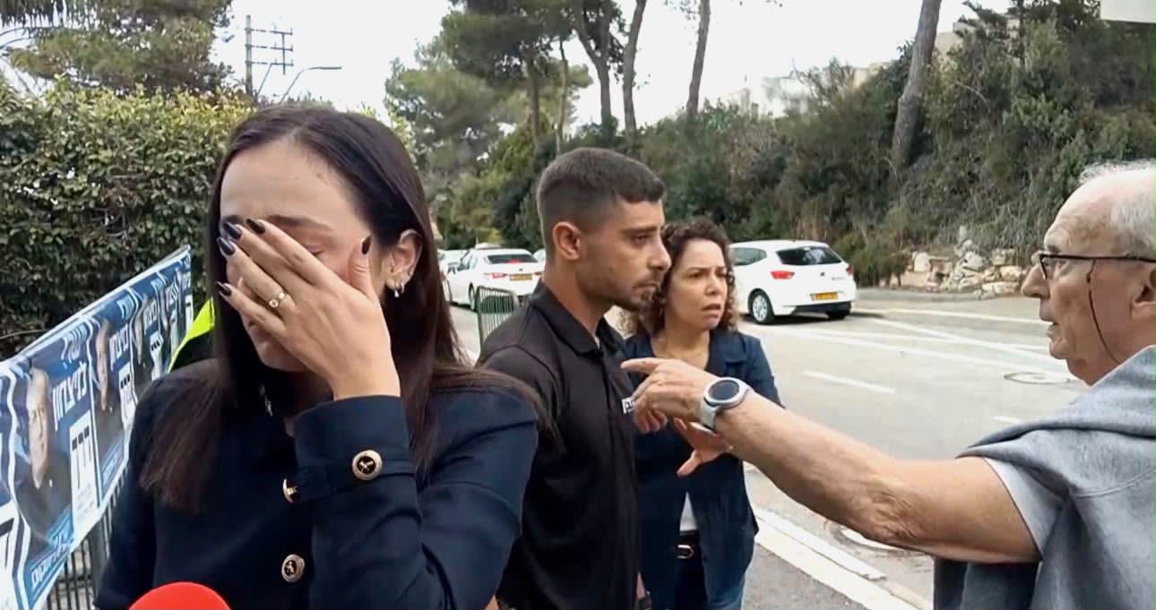 Channel 14 reporter verbally assaulted, harassed while covering voting ...