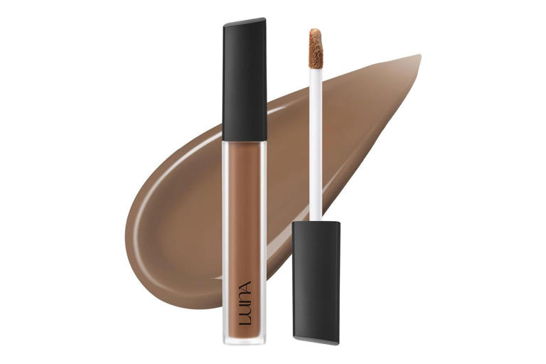 A shopper in their 60s says this viral blurring concealer hides their ...