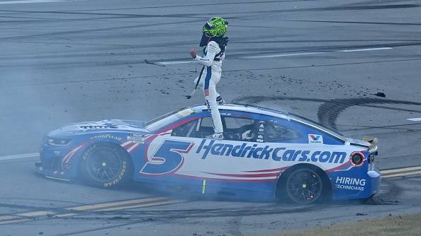 Kyle Larson eliminated from full-season NASCAR points championship