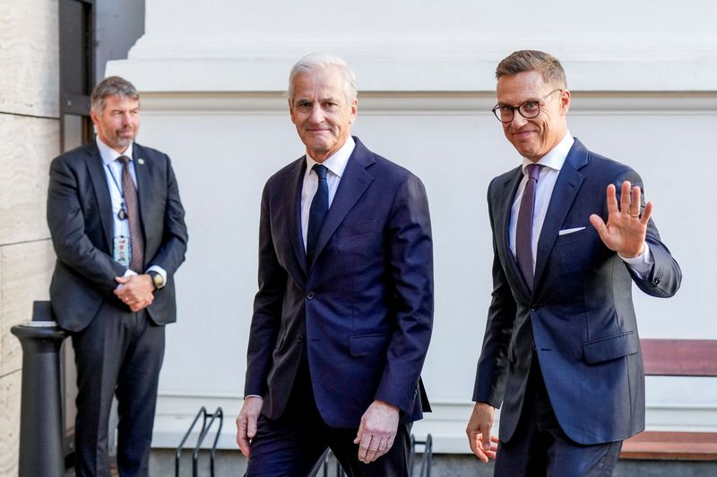 Norway's prime minister, Finland's president in phone call with Putin
