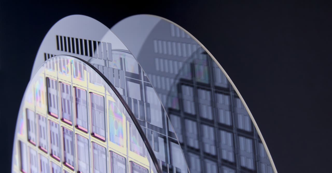 Corning earnings might be just what optical networking stocks need right now