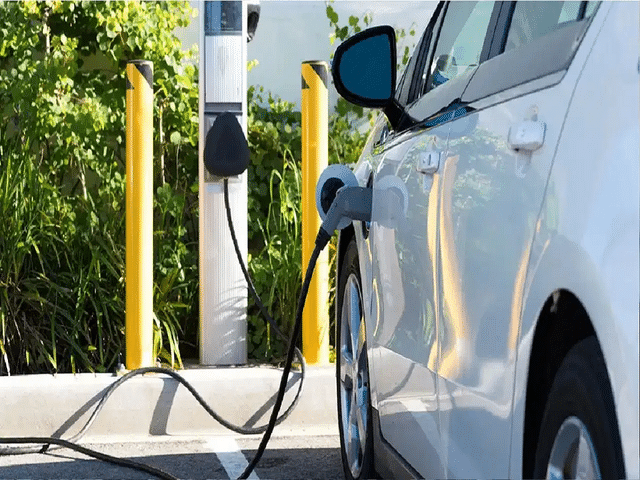 EV battery losing range too quickly? Avoid these 5 charging mistakes to ...