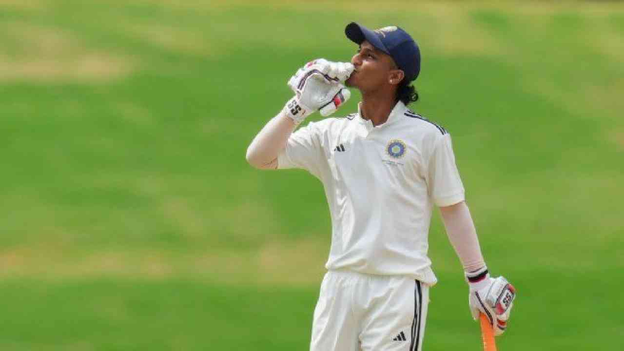 Ranji Trophy 2026: Ayush Badoni and Sumit Mathur put Jharkhand under ...