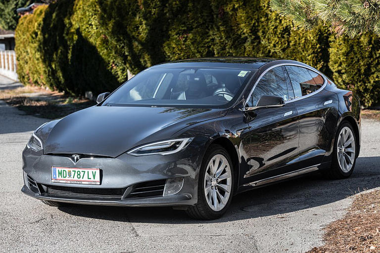Tesla reports $650,000 lobbying spend amid Autopilot crash scrutiny