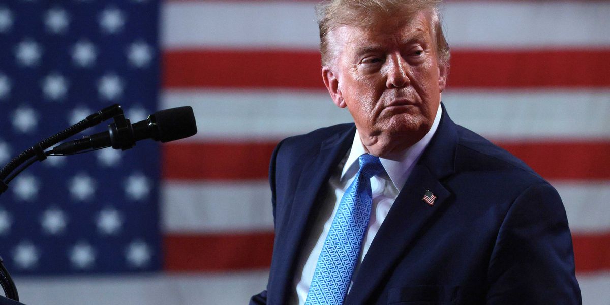 'Made my night': Foul-mouthed heckler interrupts Trump's rally speech ...