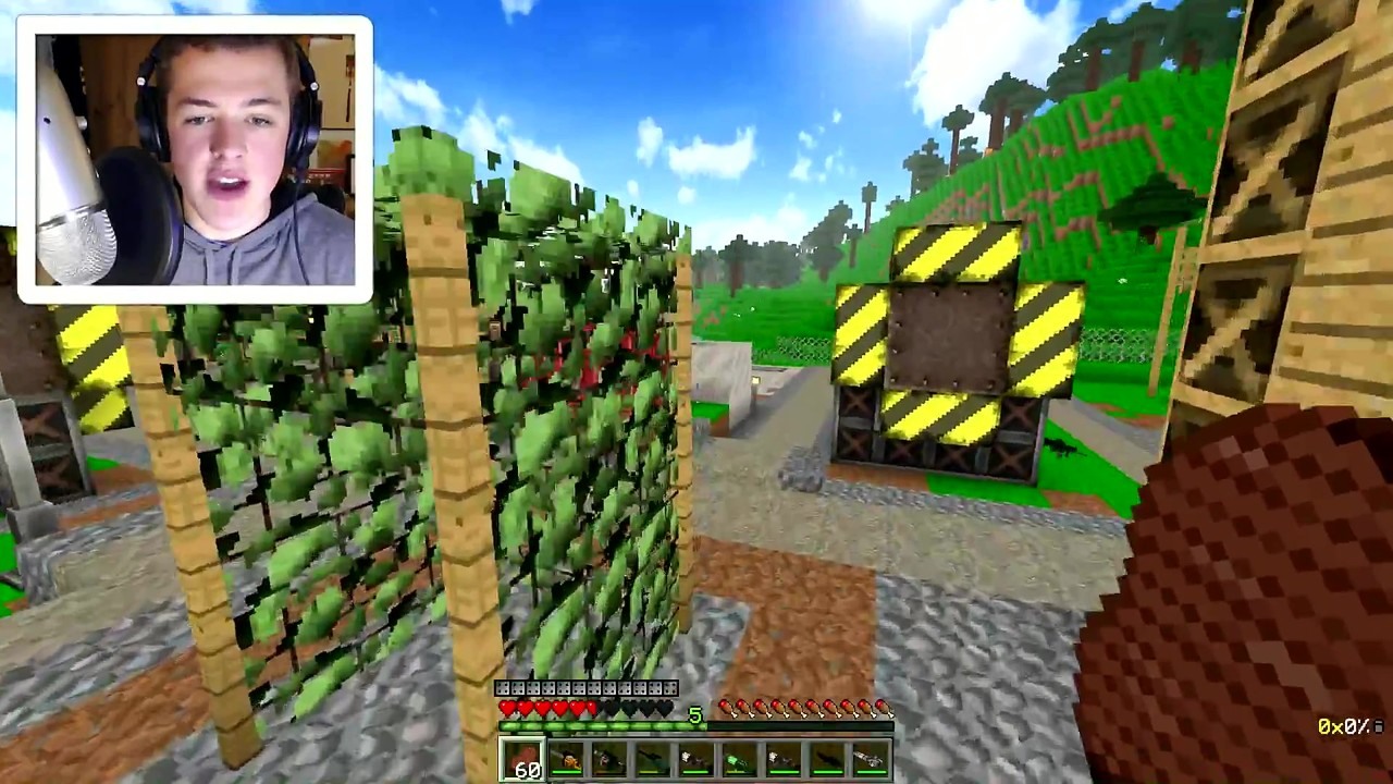 BeckBroJack tests the Tech Guns mod in Minecraft