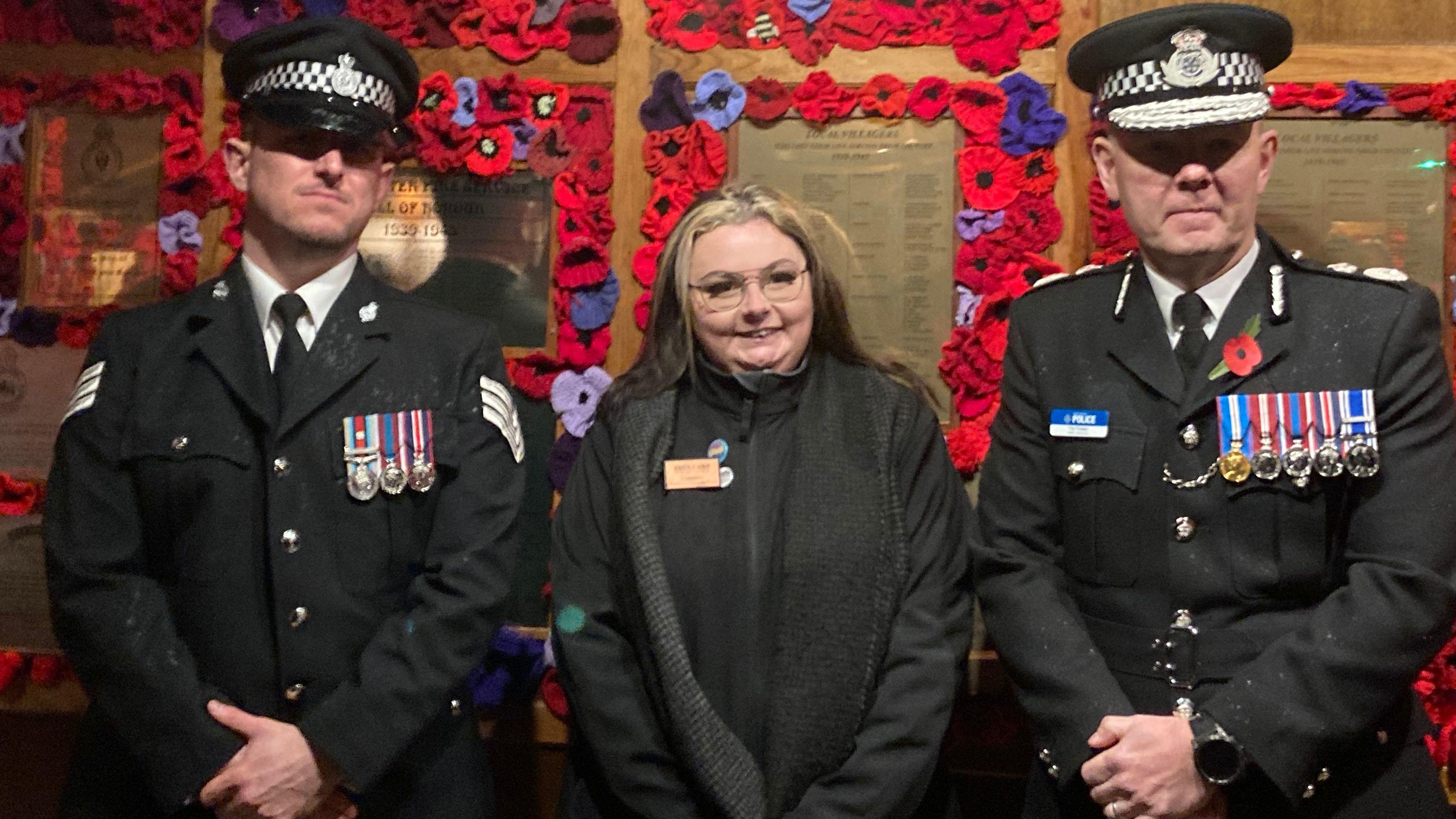 New memorial plaque honours fallen police officers