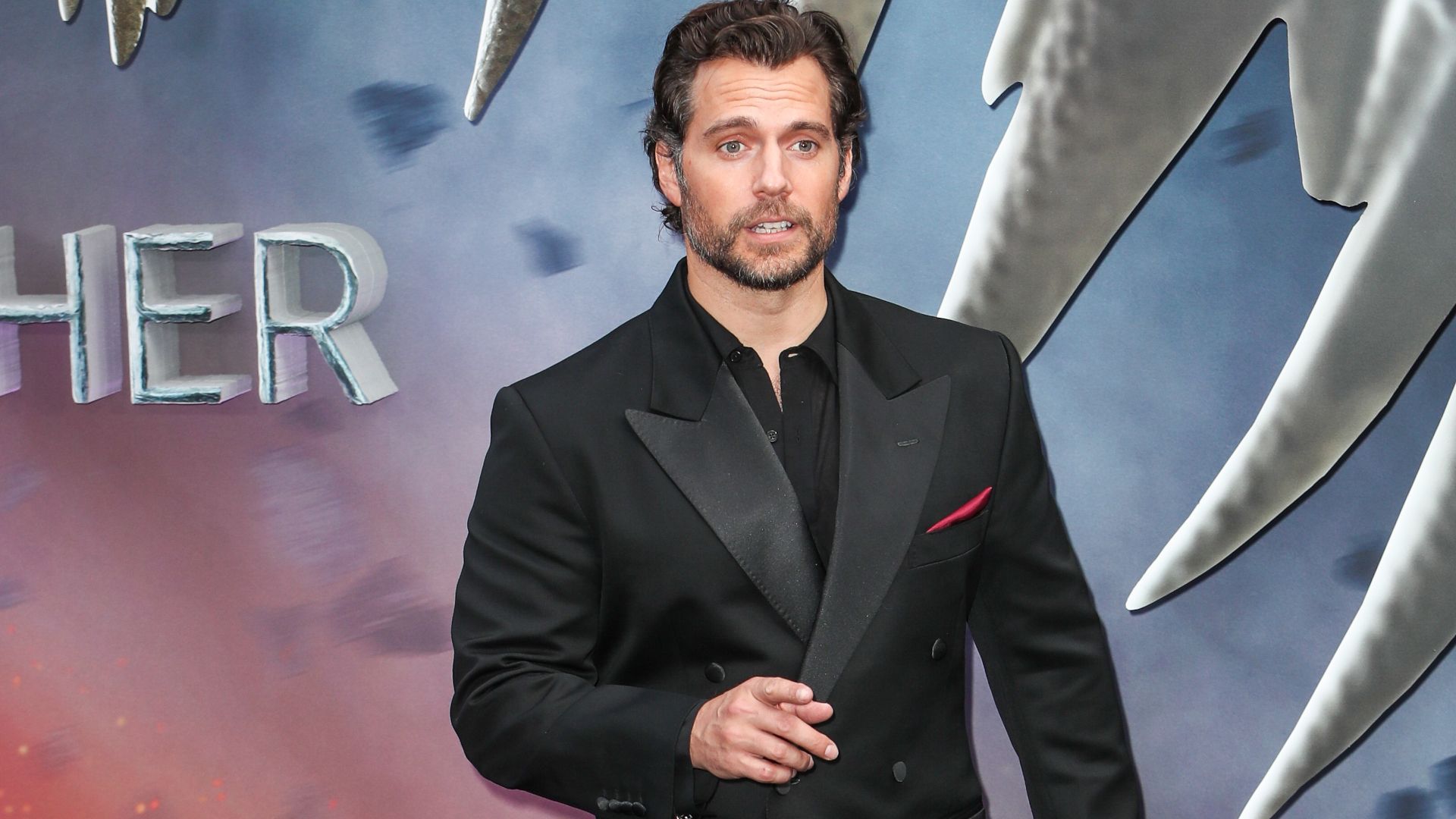 Netflix's masterpiece sci-fi show was so good, even Henry Cavill couldn ...