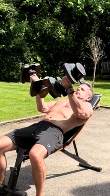 How the low incline fly compares with other fly variations