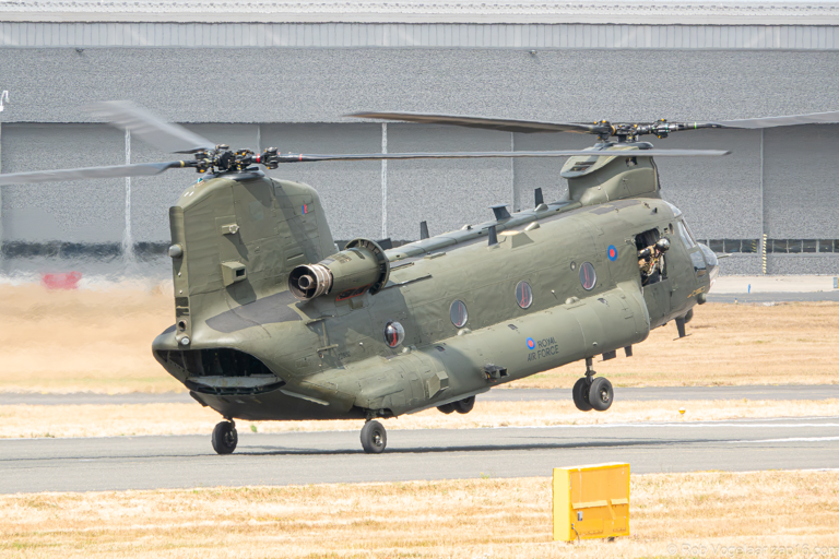 RAF plans Chinook and A400M firefighting without aircraft count or ...