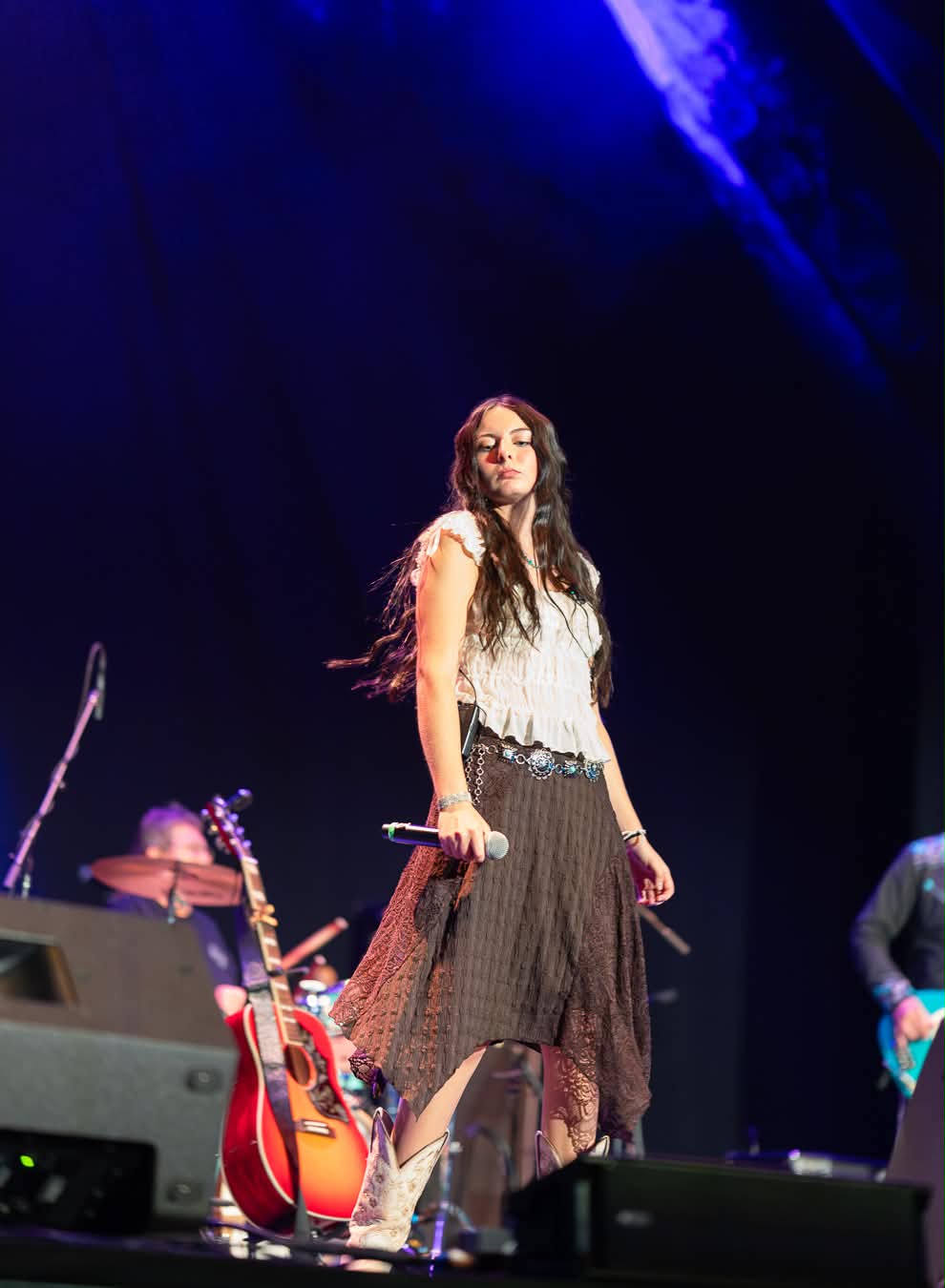 Rising country star McKenna Faith Winters signs deal