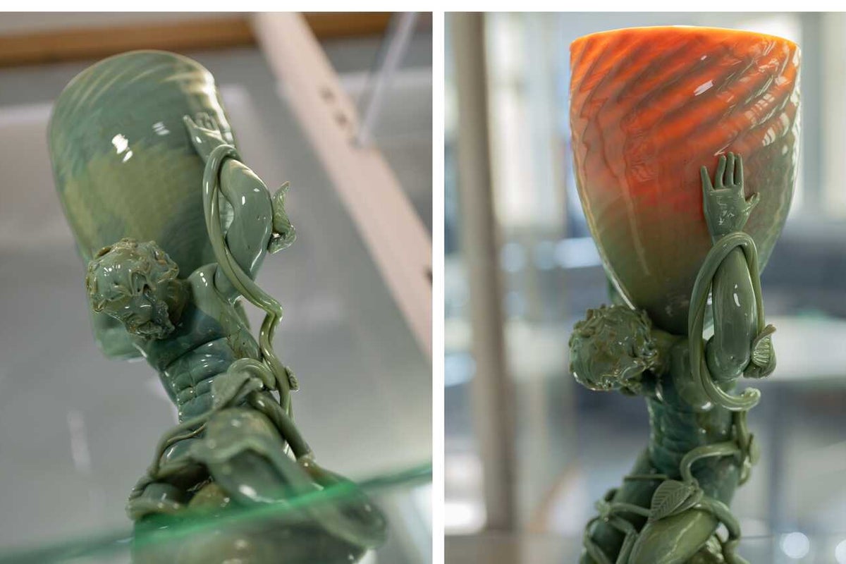 Ancient Romans used nanotech in their special colour-changing glasses