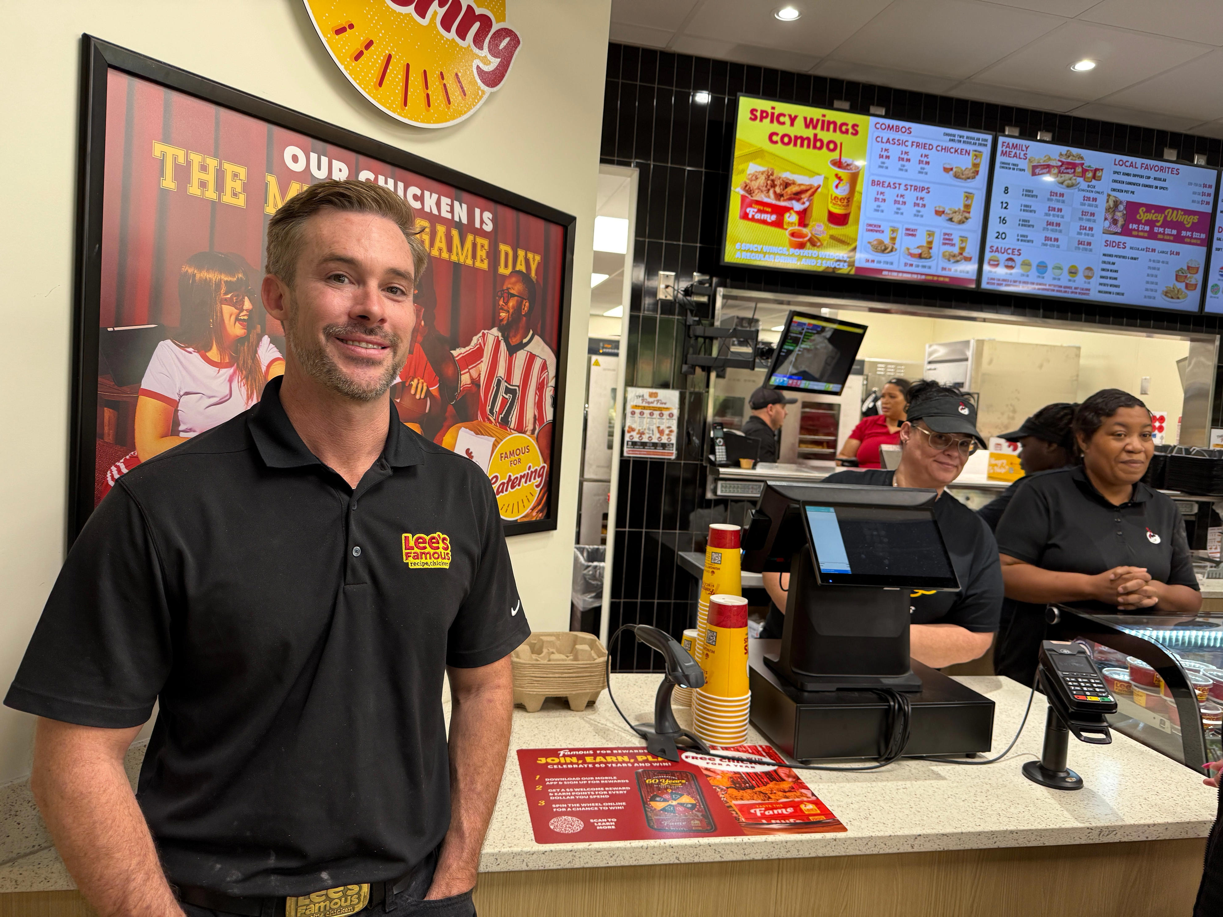 Lee's Famous Recipe Chicken returns to Spartanburg's east side